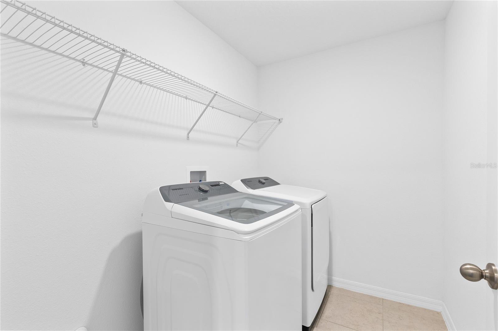 12905 Gabor Ave Property Photo 25