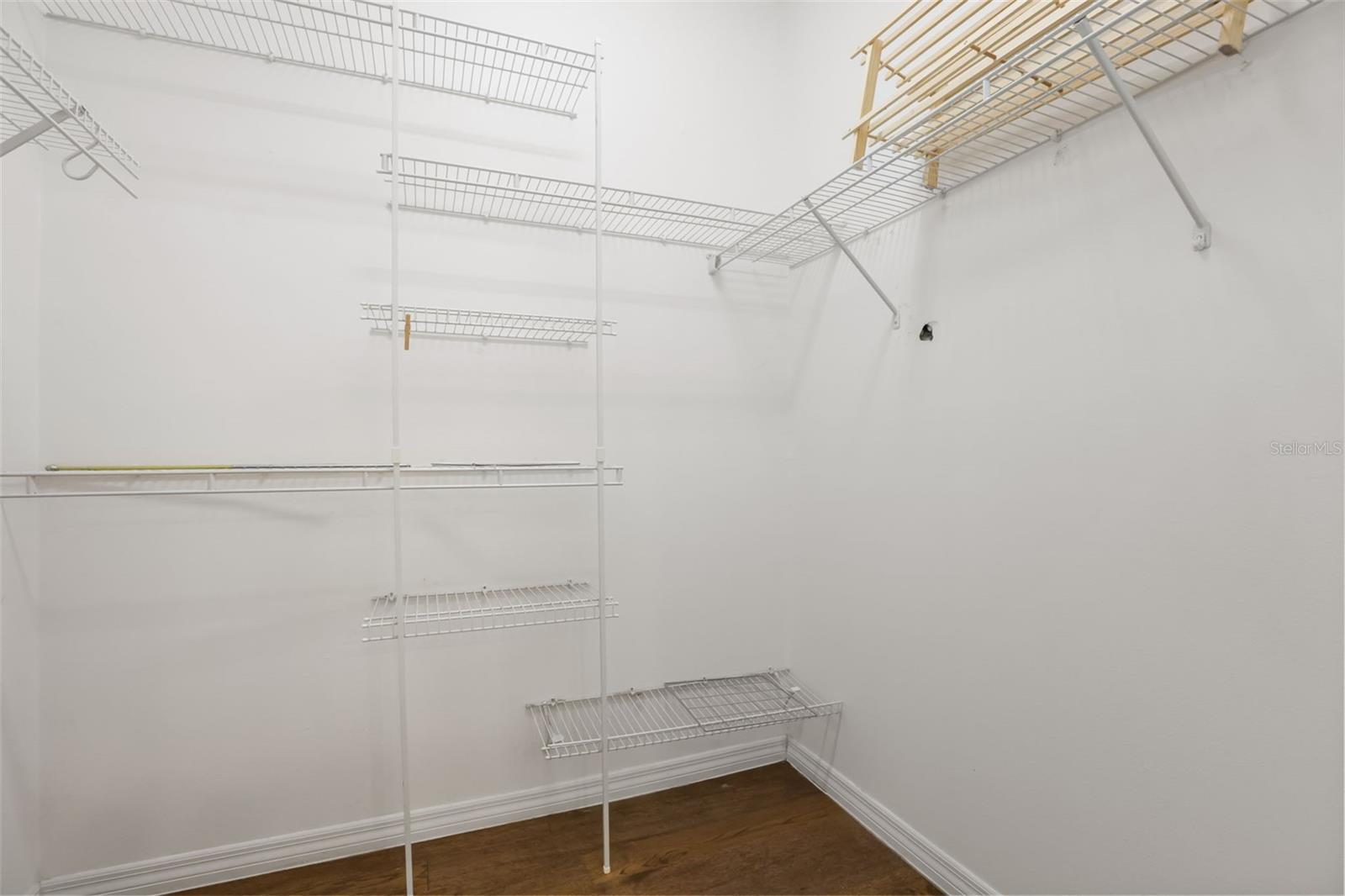 3712 Clydebank Ct Property Photo 45