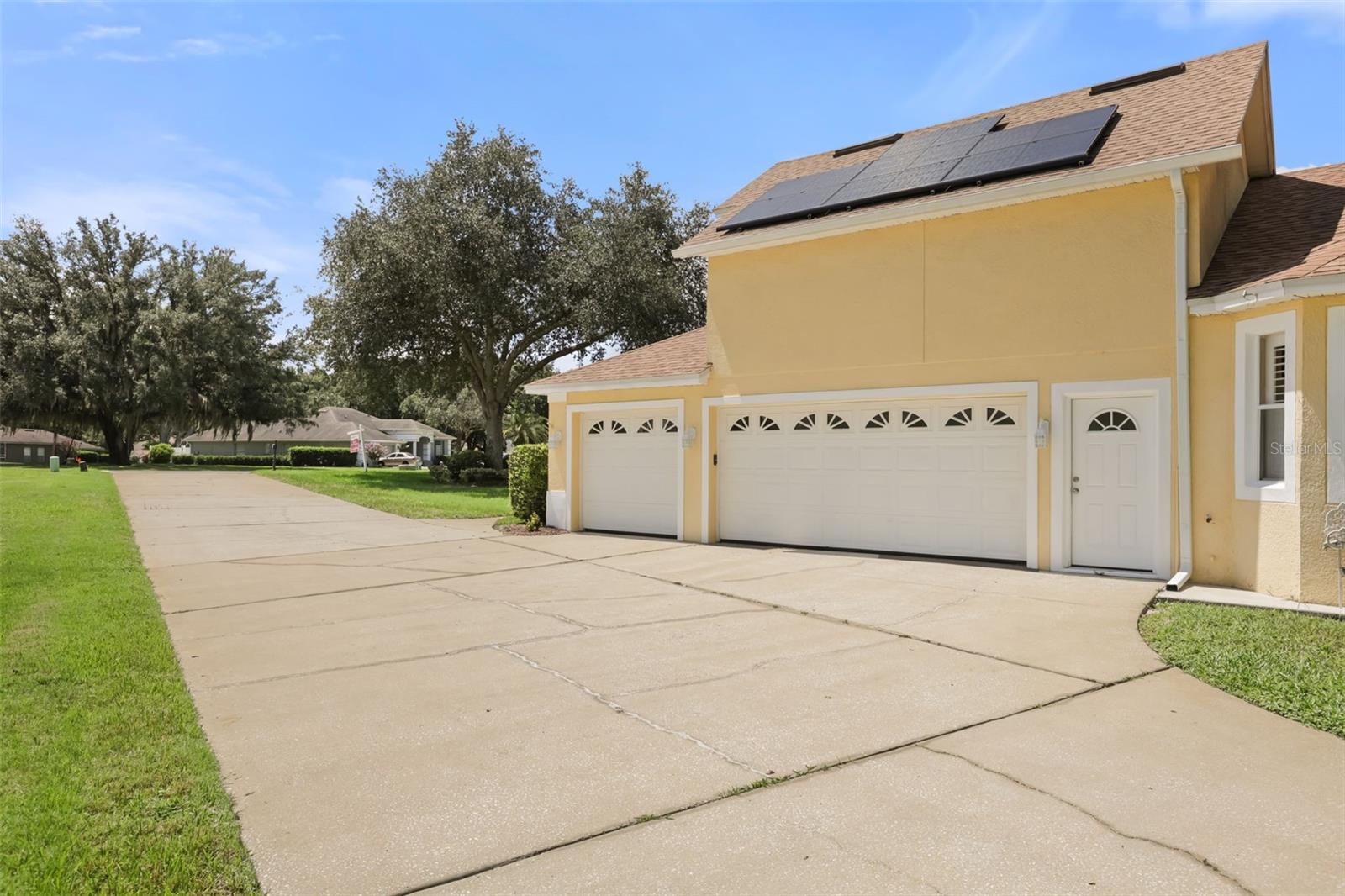 3712 Clydebank Ct Property Photo 48