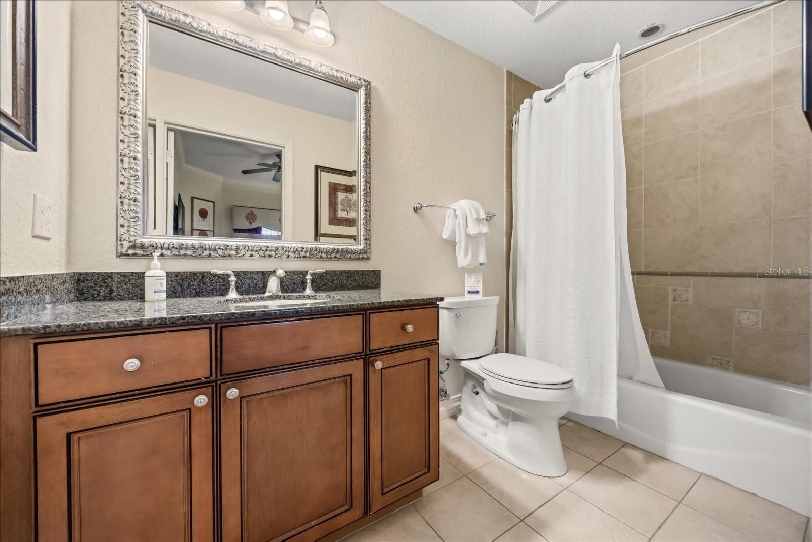 1114 Sunset View Cir #402 Property Photo 11