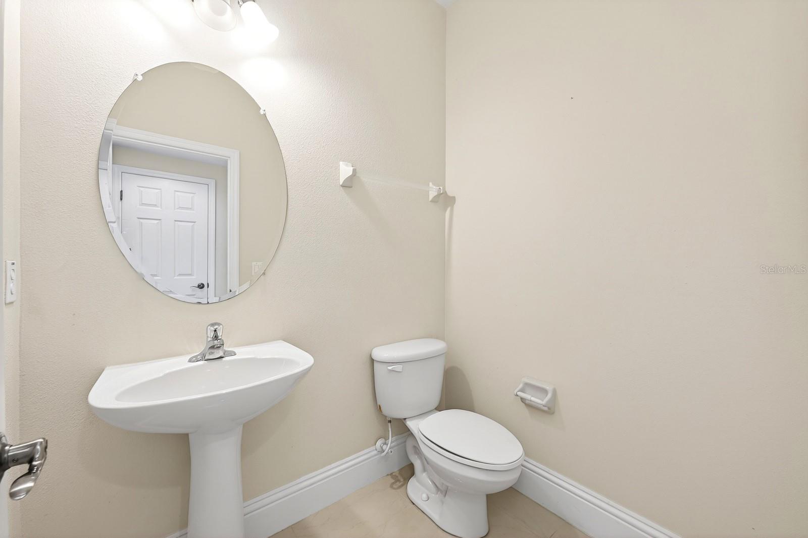 6390 Southbridge St Property Photo 22