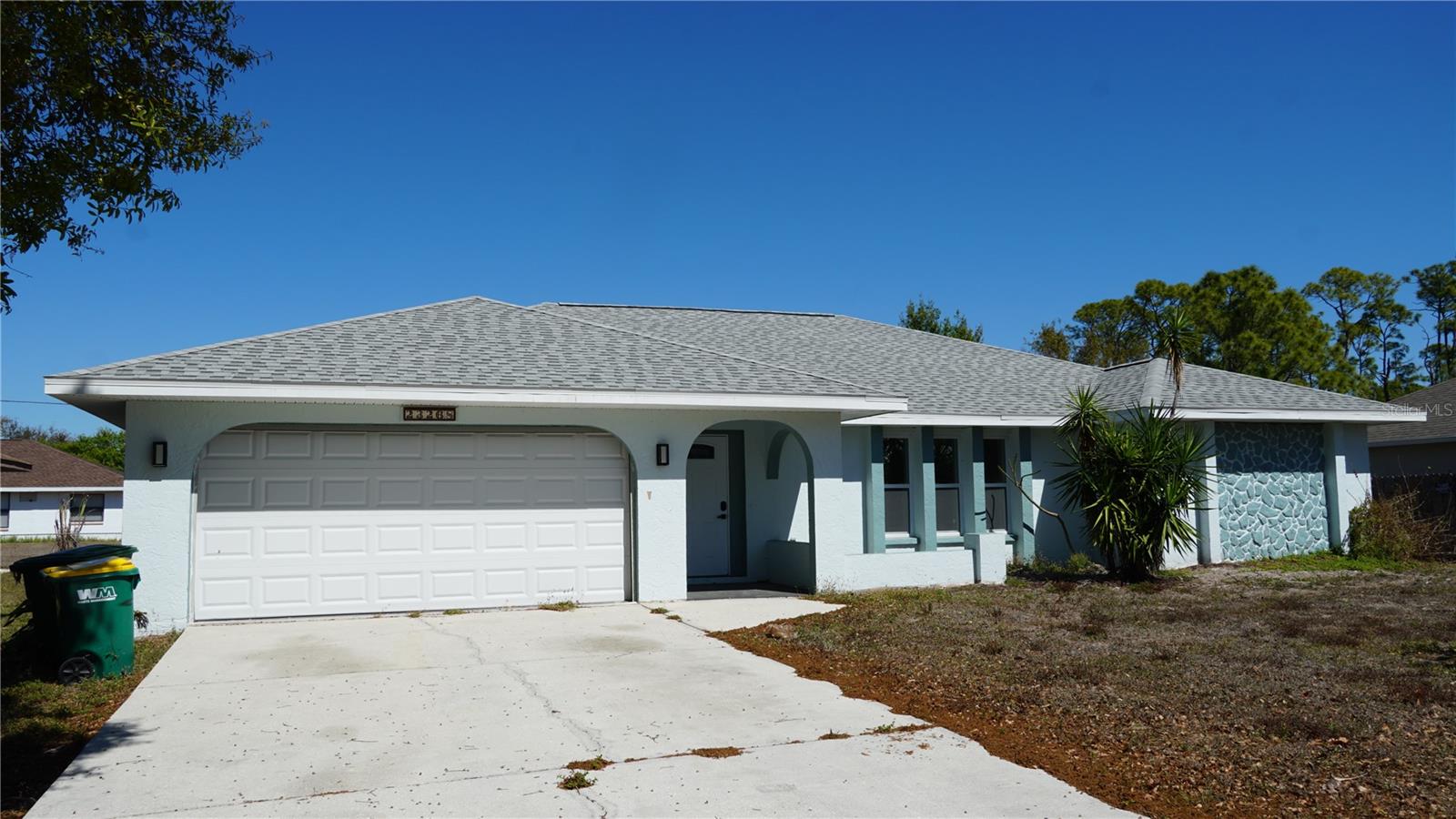 23268 Avacado Ave Property Photo 1