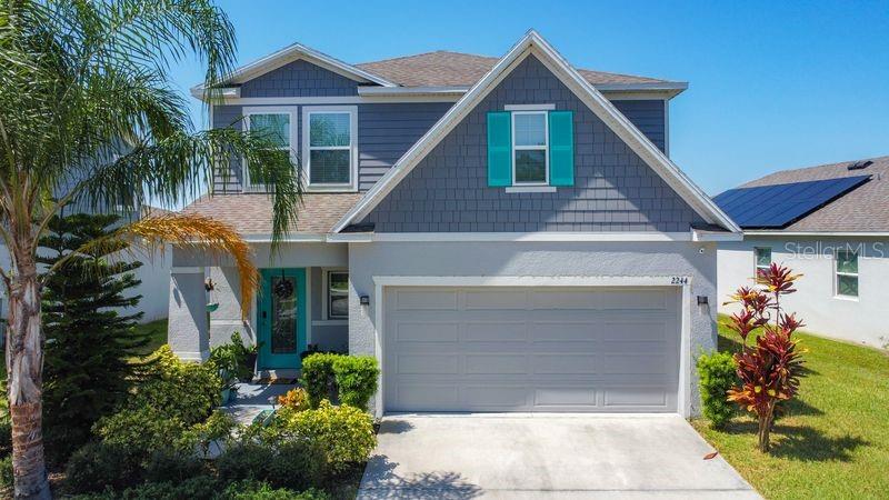 2244 CANYON BREEZE AVE