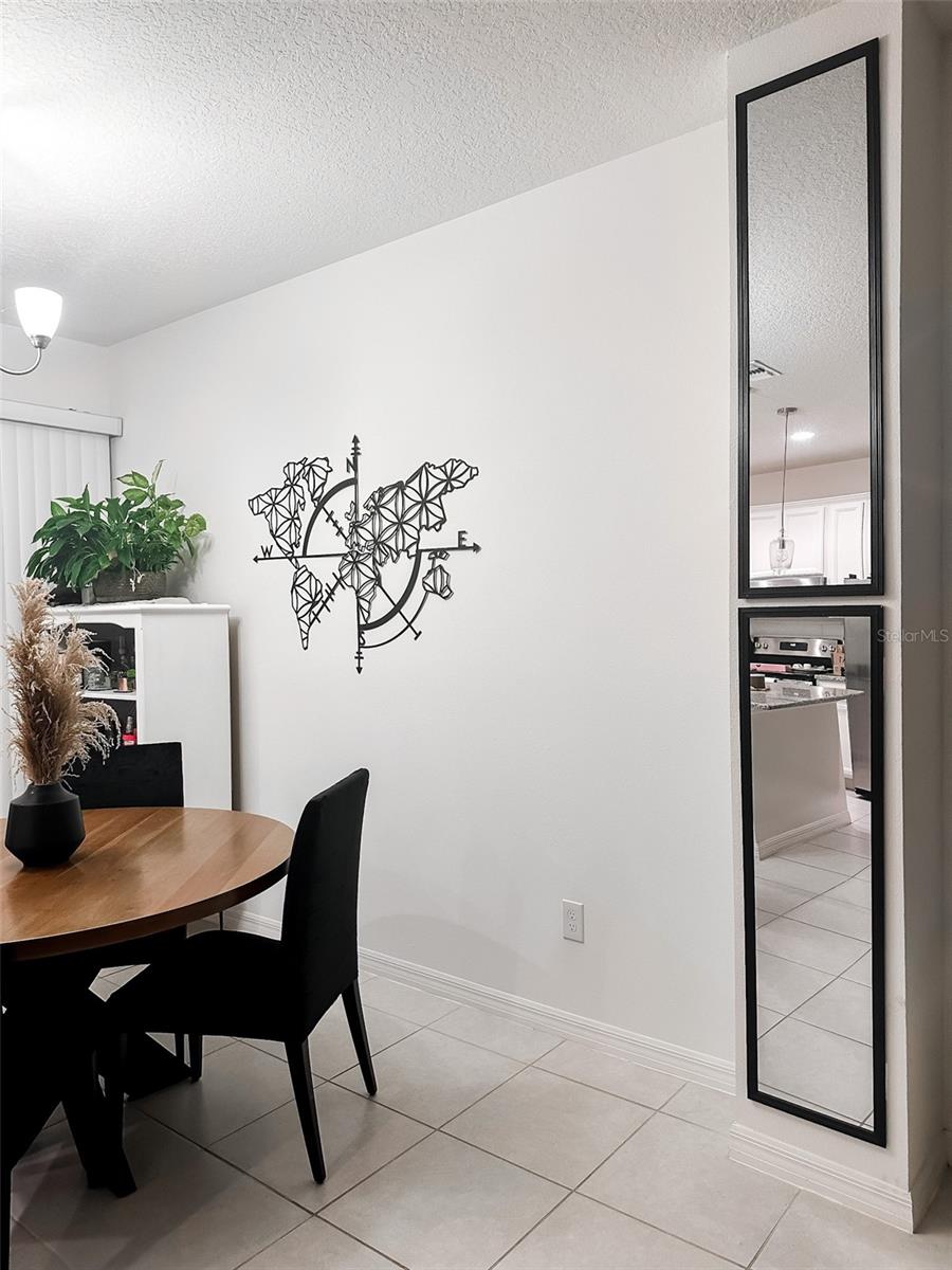 O6385429 Property Photo 6