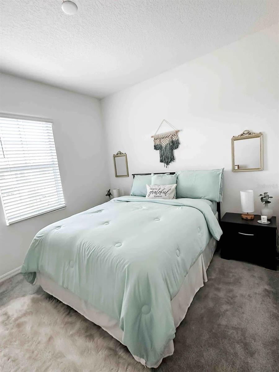 O6385429 Property Photo 13