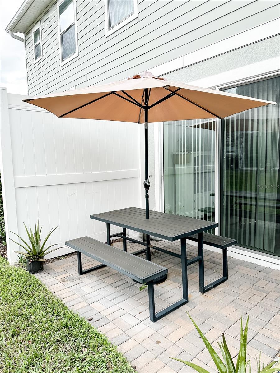 O6385429 Property Photo 23