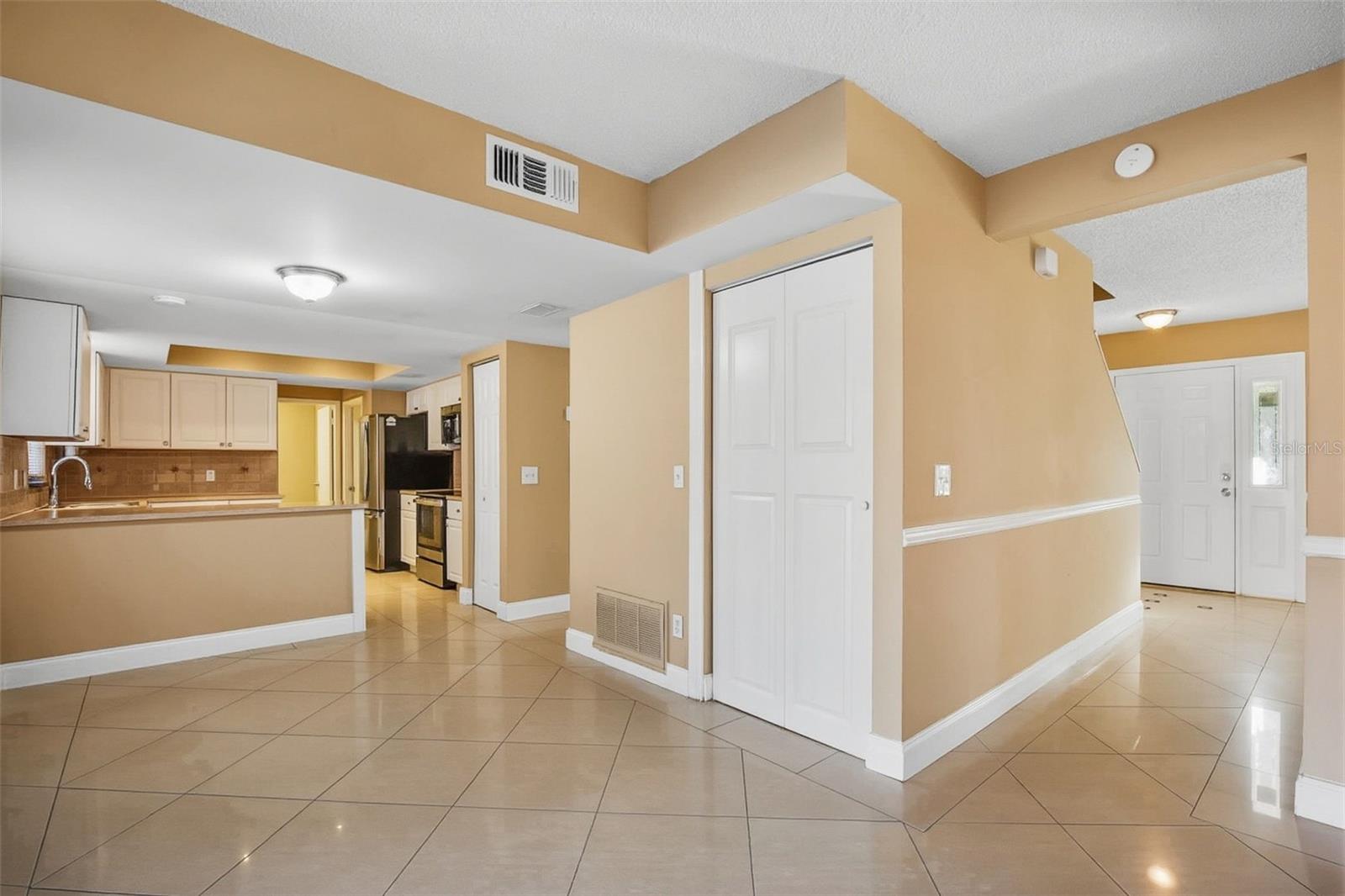 15908 Bridgewater Ln Property Photo 15