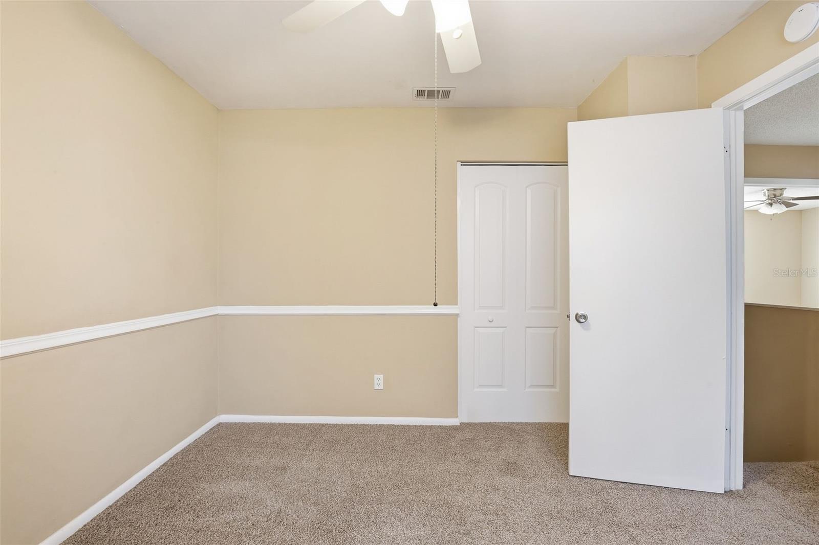 15908 Bridgewater Ln Property Photo 33