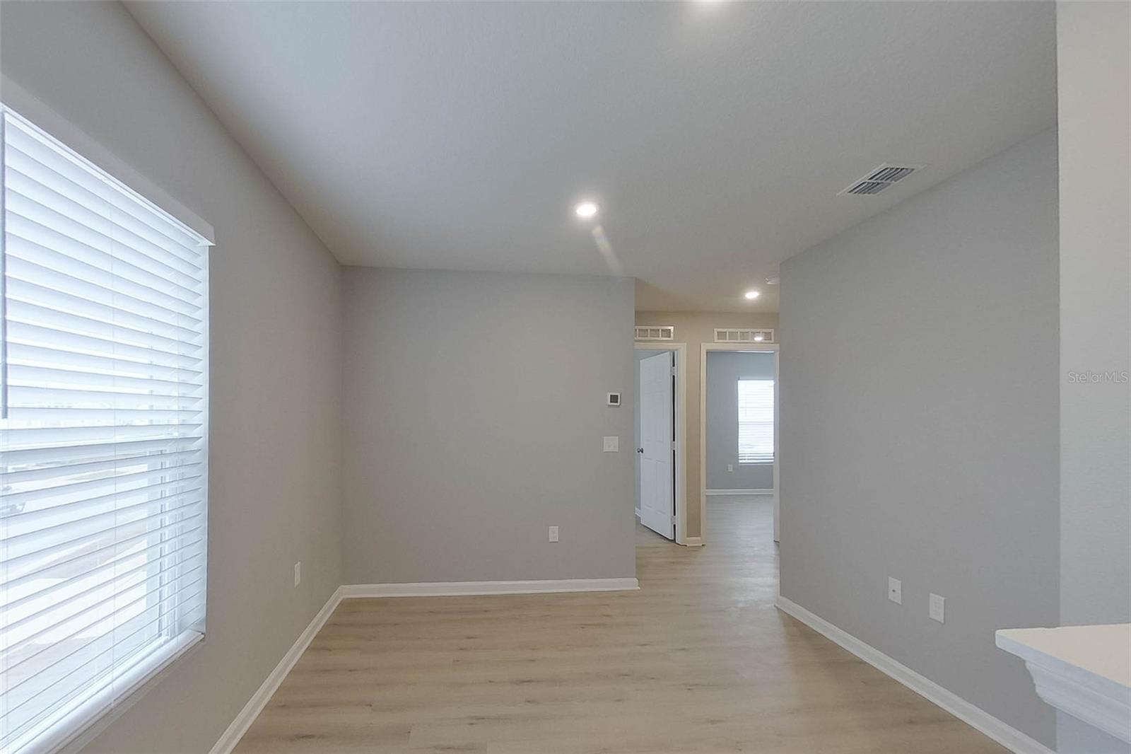 1709 Nebraska Loop Property Photo 7