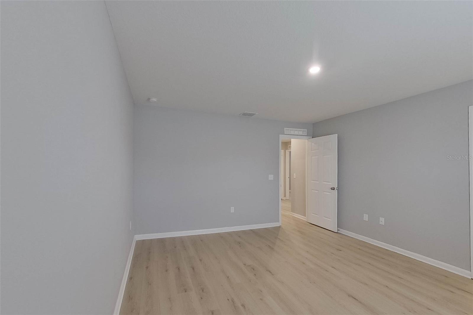 1709 Nebraska Loop Property Photo 16