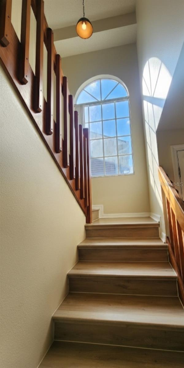 6050 Scotchwood Gln #105 Property Photo 18