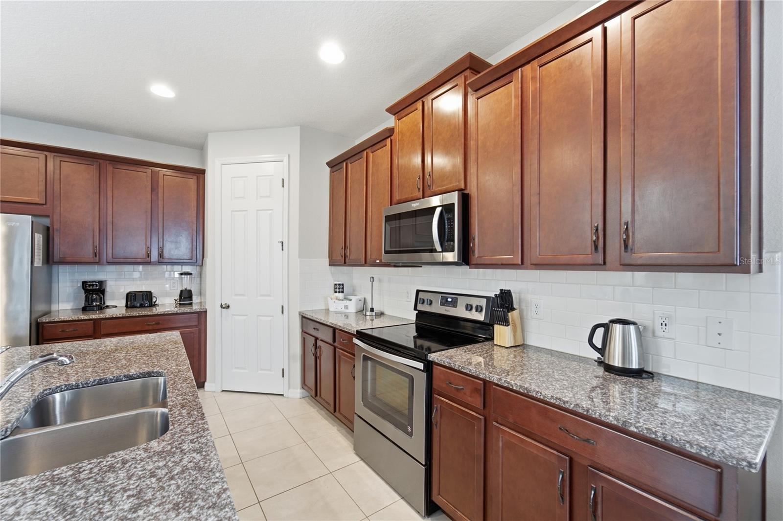 9013 Egret Mills Ter Property Photo 11