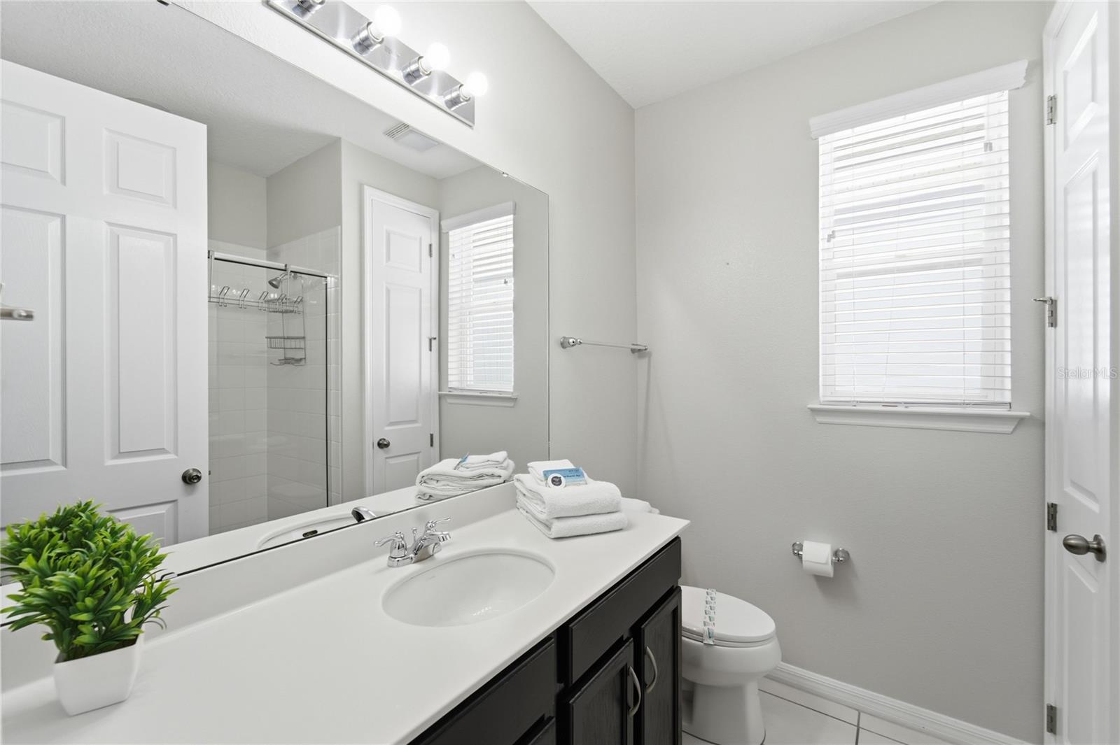 1860 Sawyer Palm Pl Property Photo 32