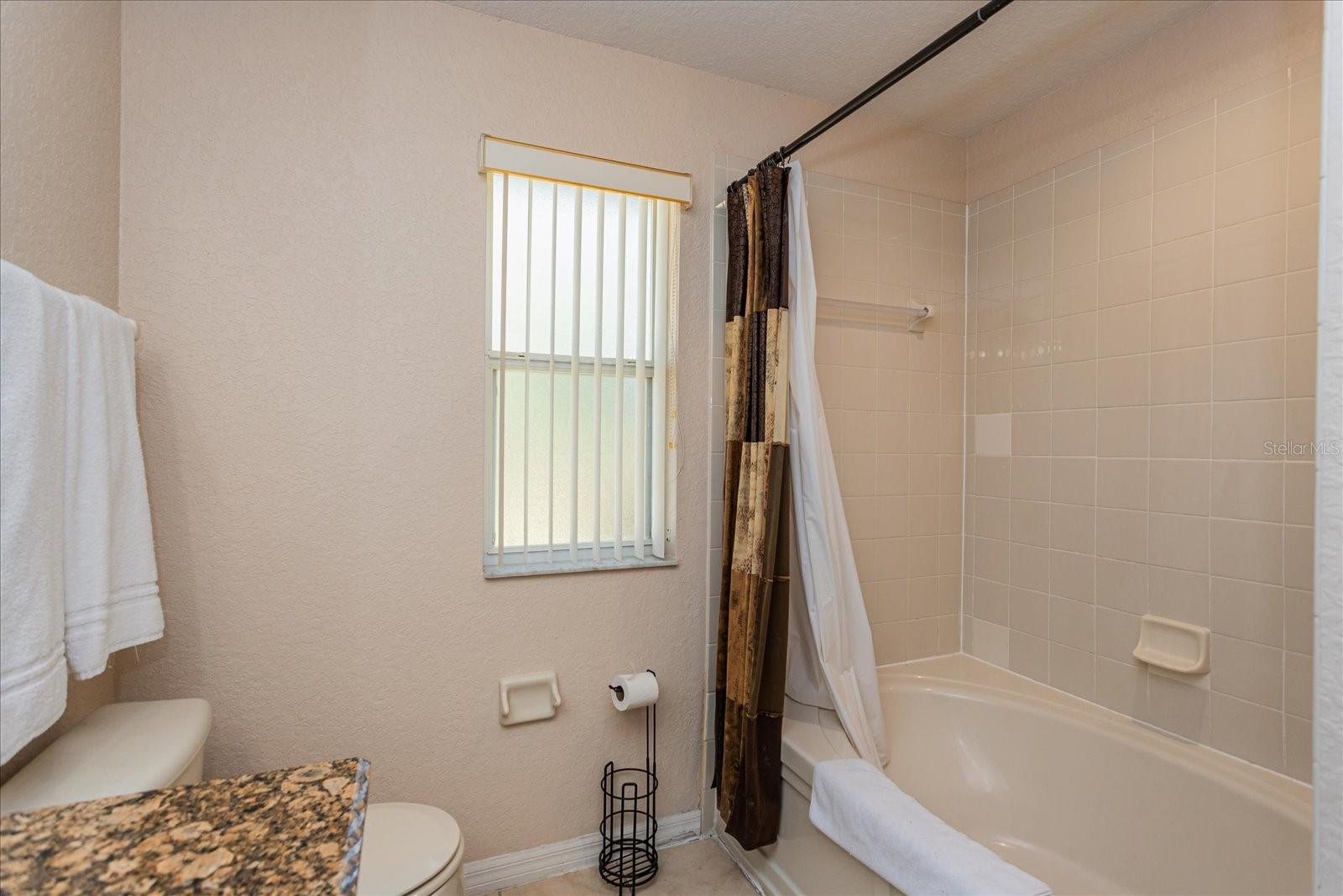 232 La Mirage St Property Photo 15