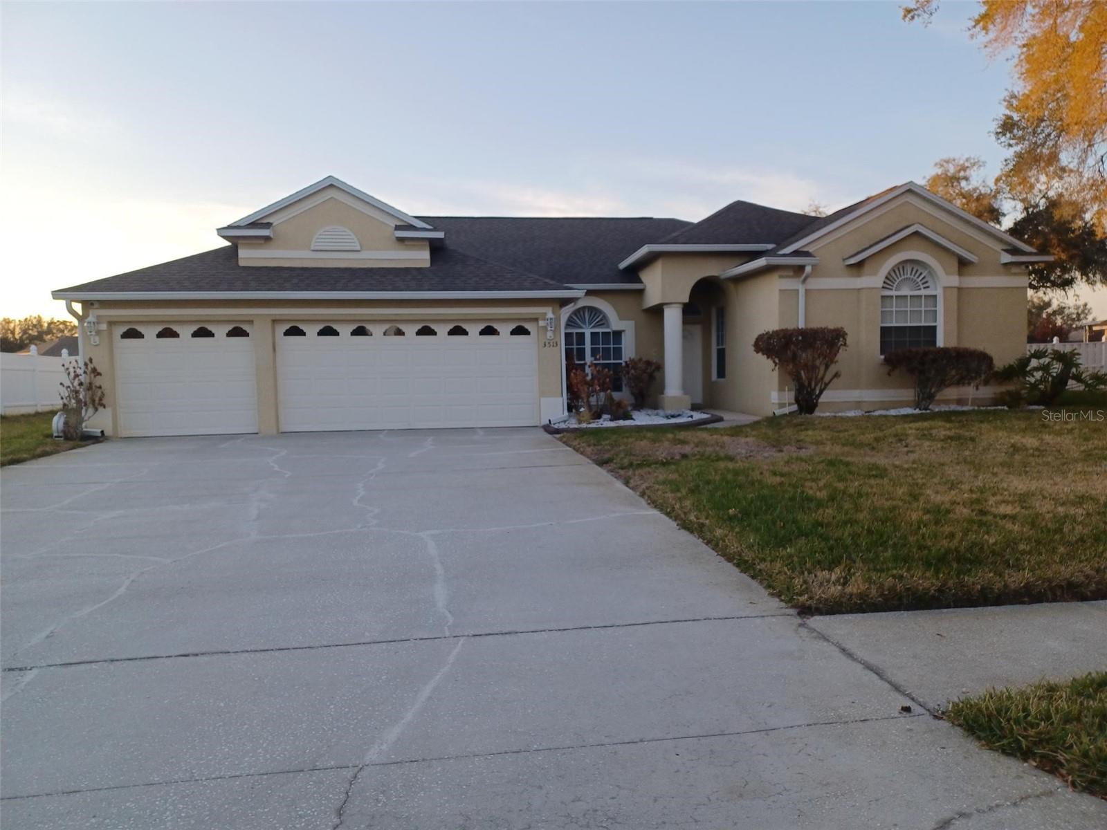 3513 Beau Chene Dr Property Photo 1