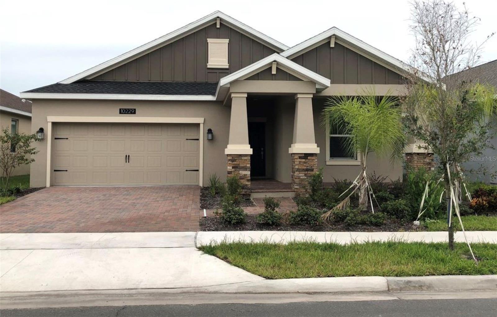 10229 Lovegrass Ln Property Photo 1