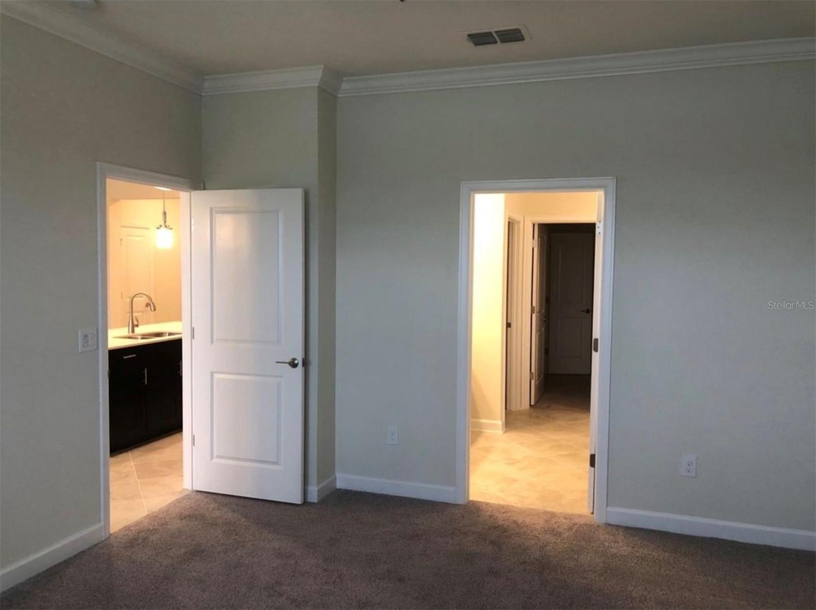 10229 Lovegrass Ln Property Photo 16