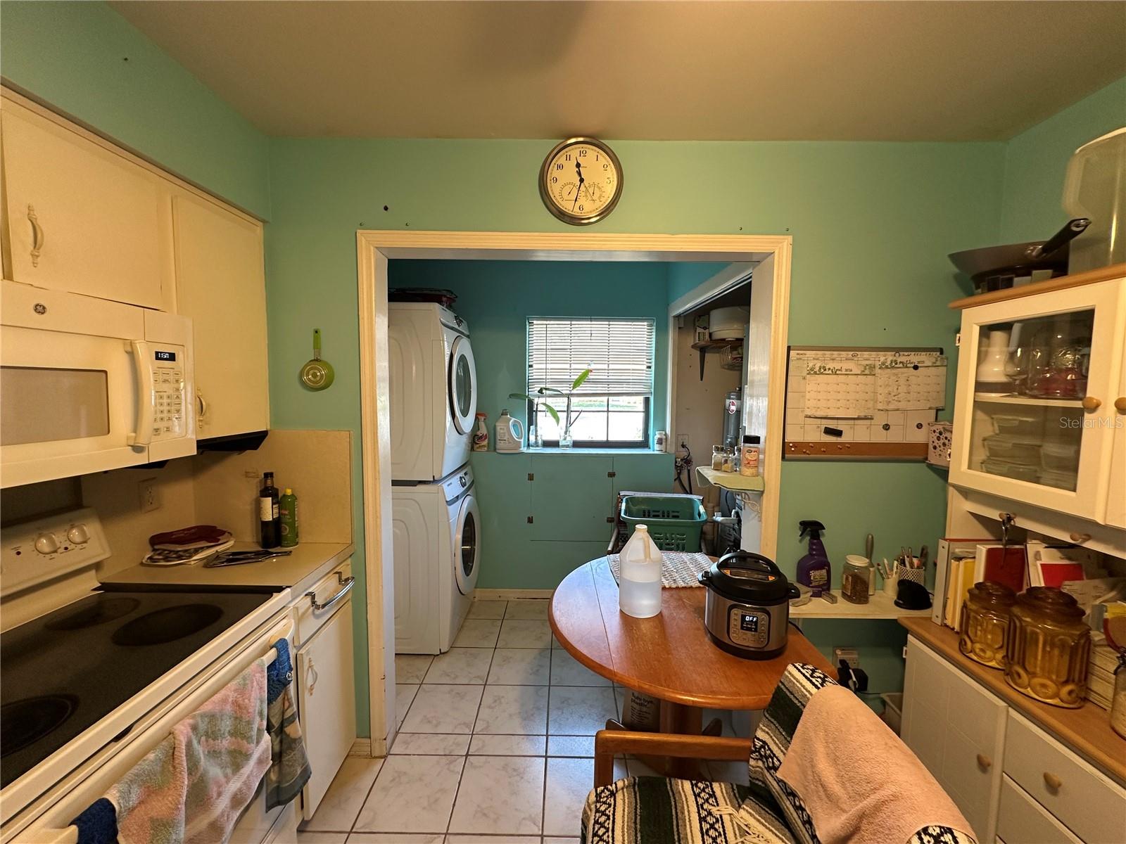 913 Michigan Ave Property Photo 3