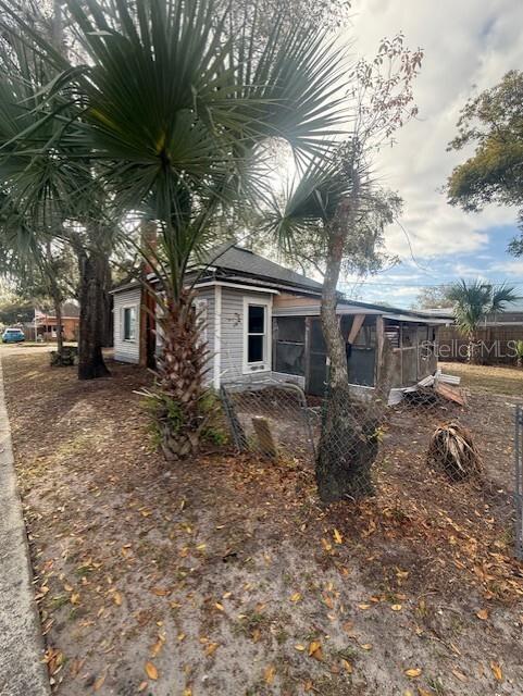 1002 Carolina Ave Property Photo 6