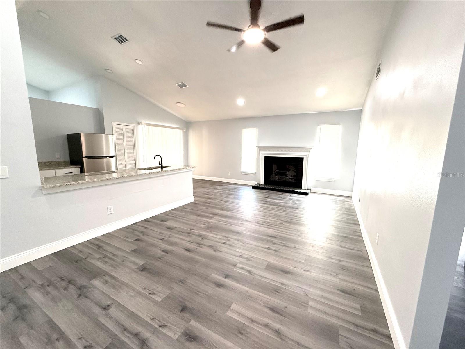 2419 Liela Lee Ct Property Photo 7