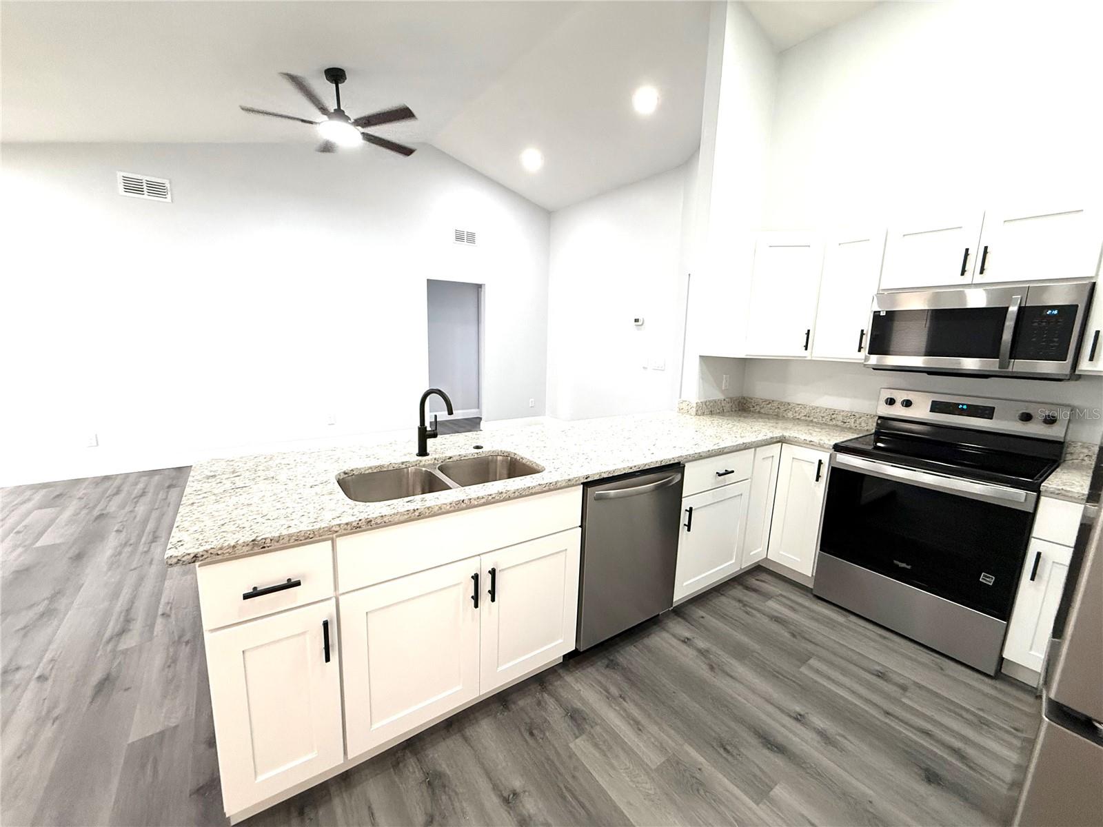2419 Liela Lee Ct Property Photo 9