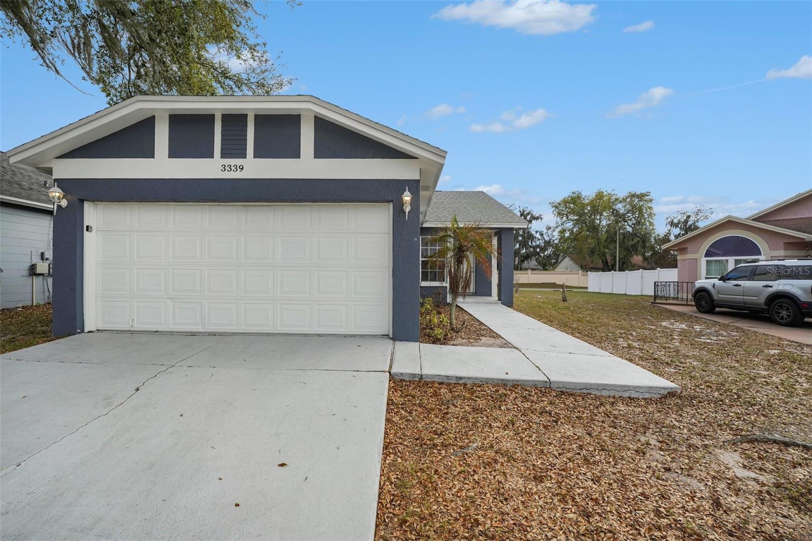 3339 Queens Cove Loop Property Photo 1