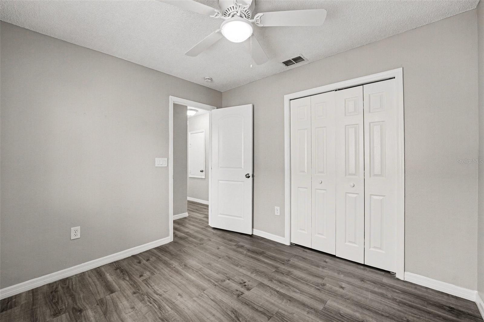 3339 Queens Cove Loop Property Photo 14