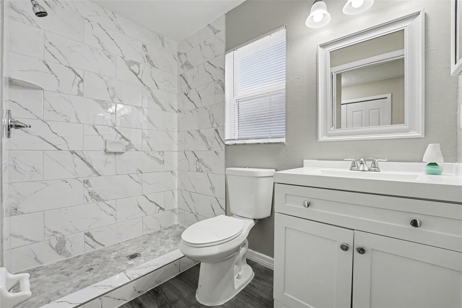 3339 Queens Cove Loop Property Photo 15
