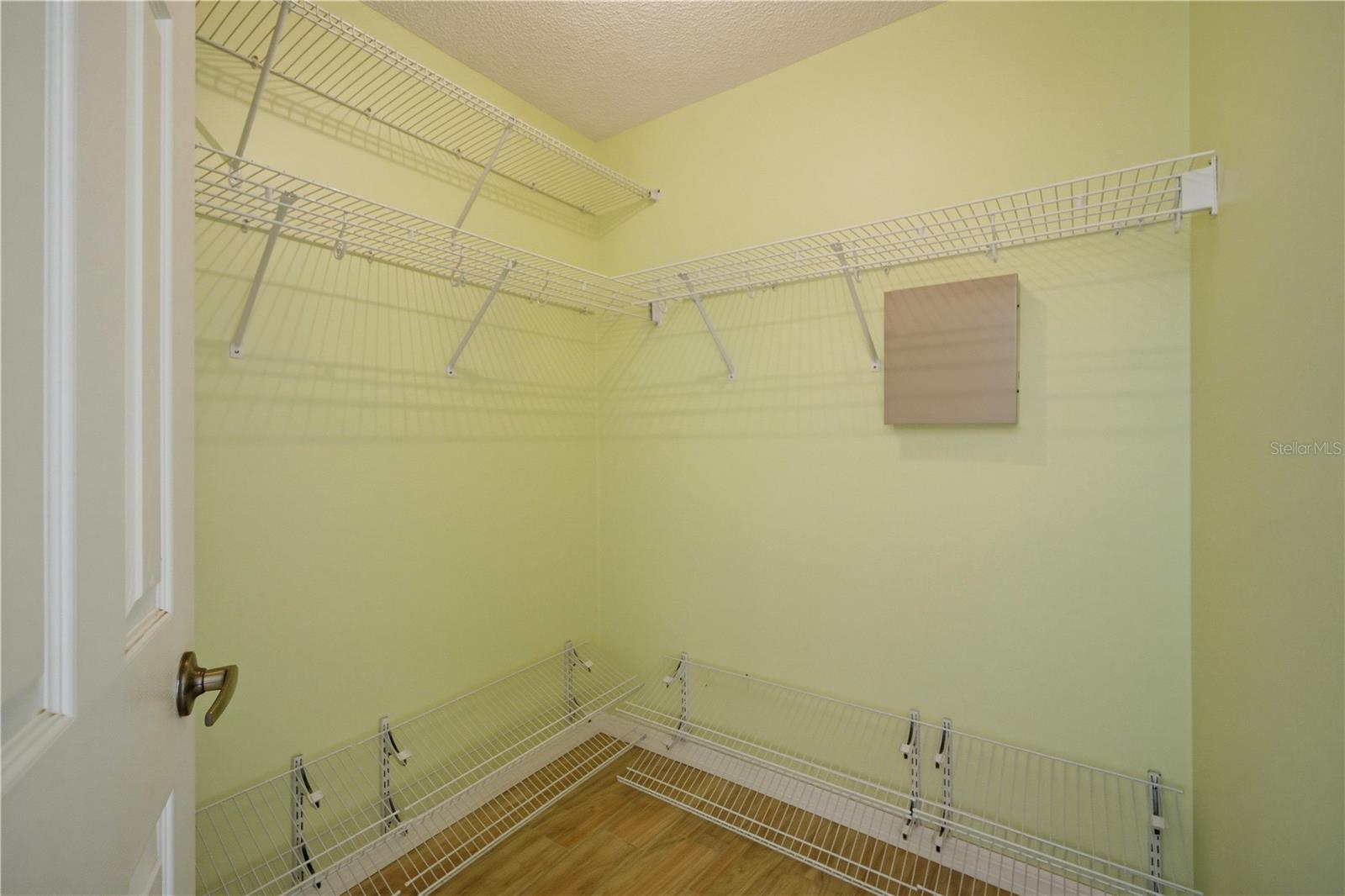 632 Blenheim Loop Property Photo 10