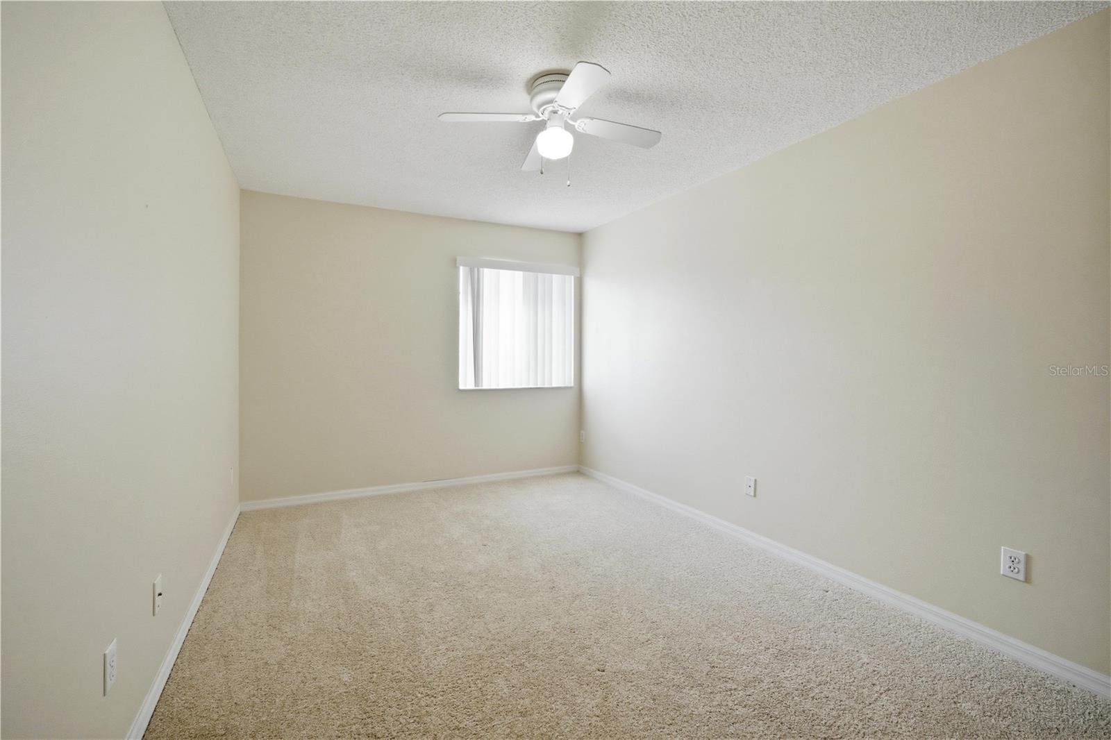 632 Blenheim Loop Property Photo 18