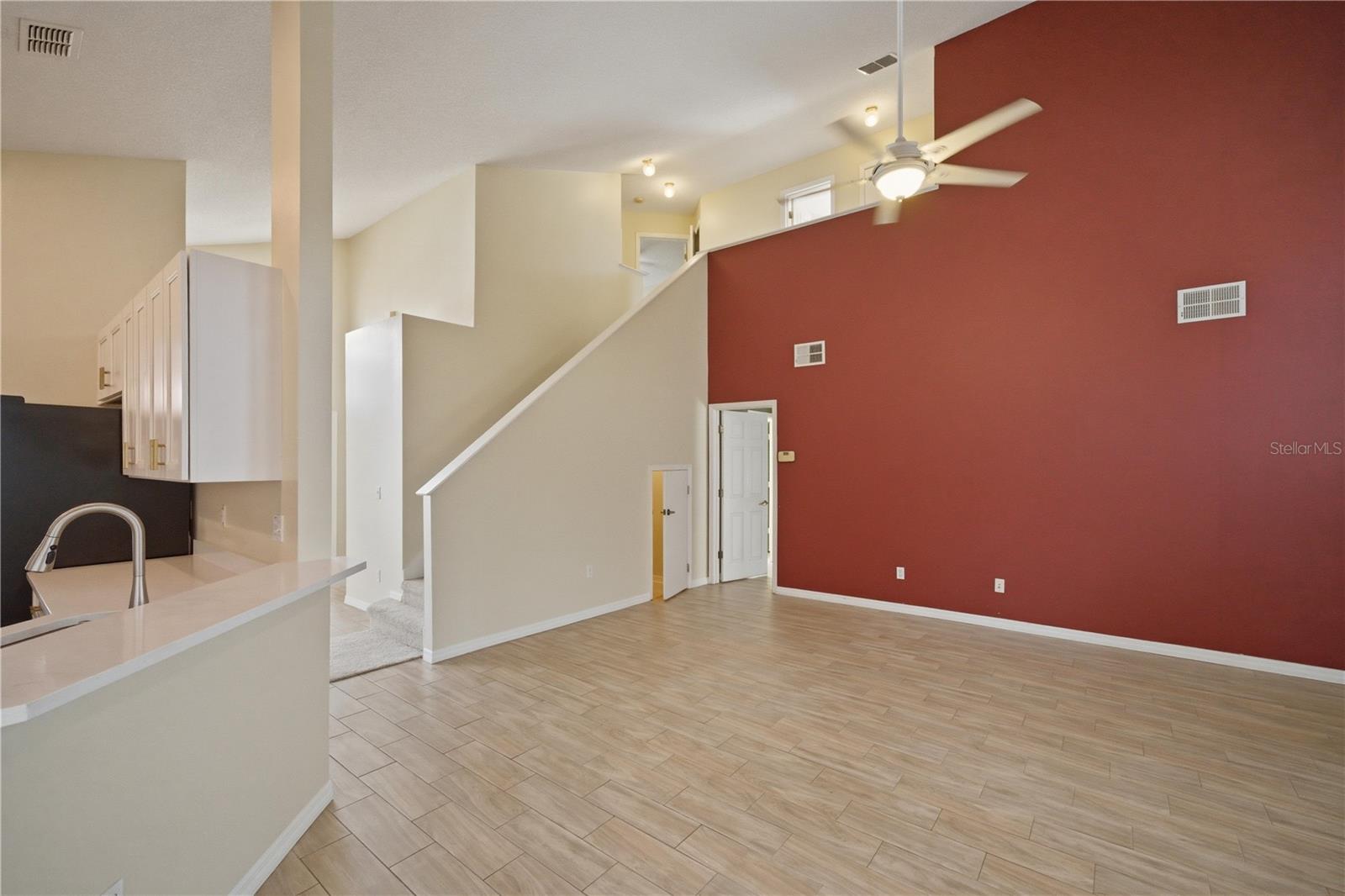 632 Blenheim Loop Property Photo 34