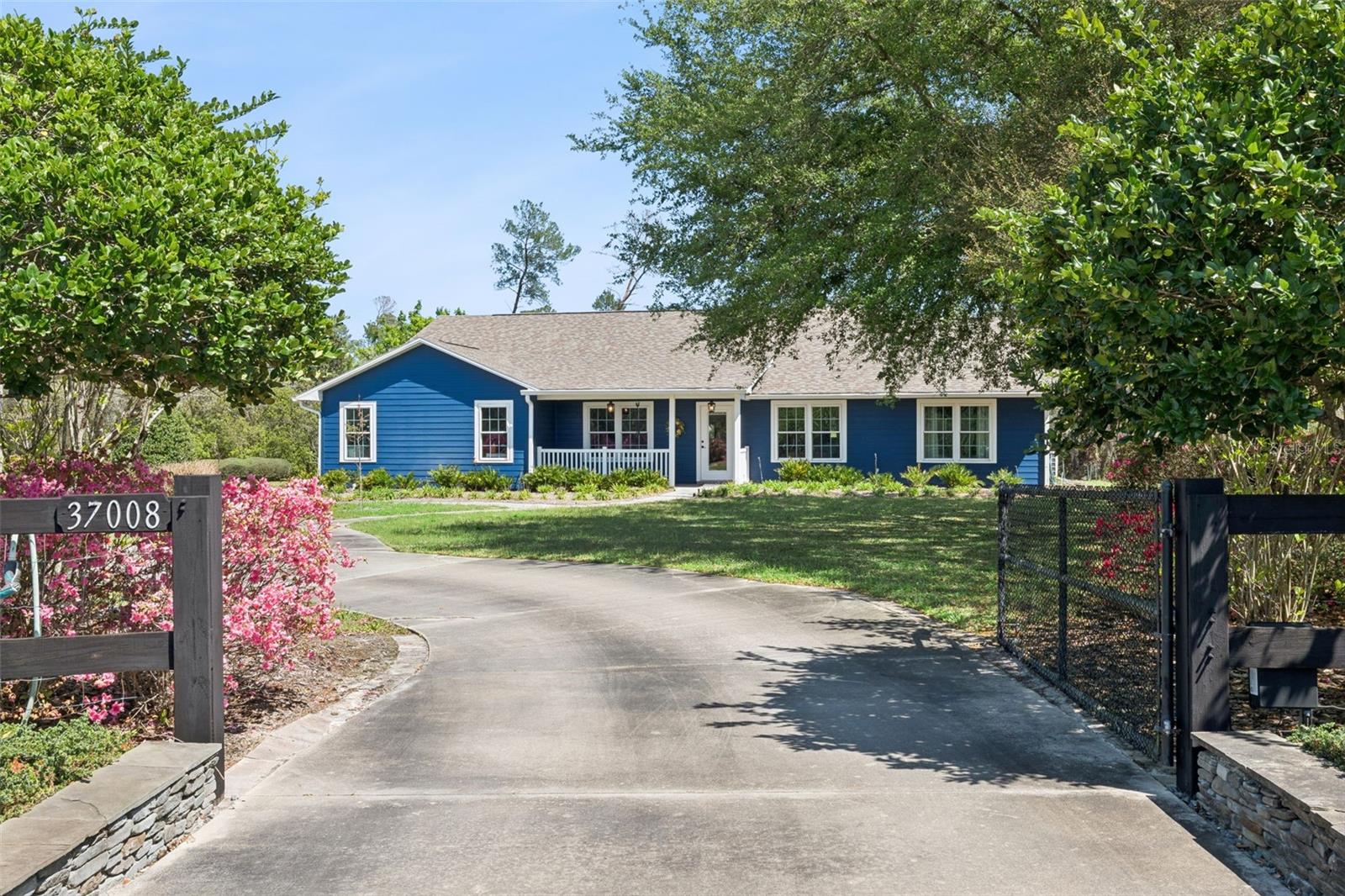 37008 FORESTDEL DR