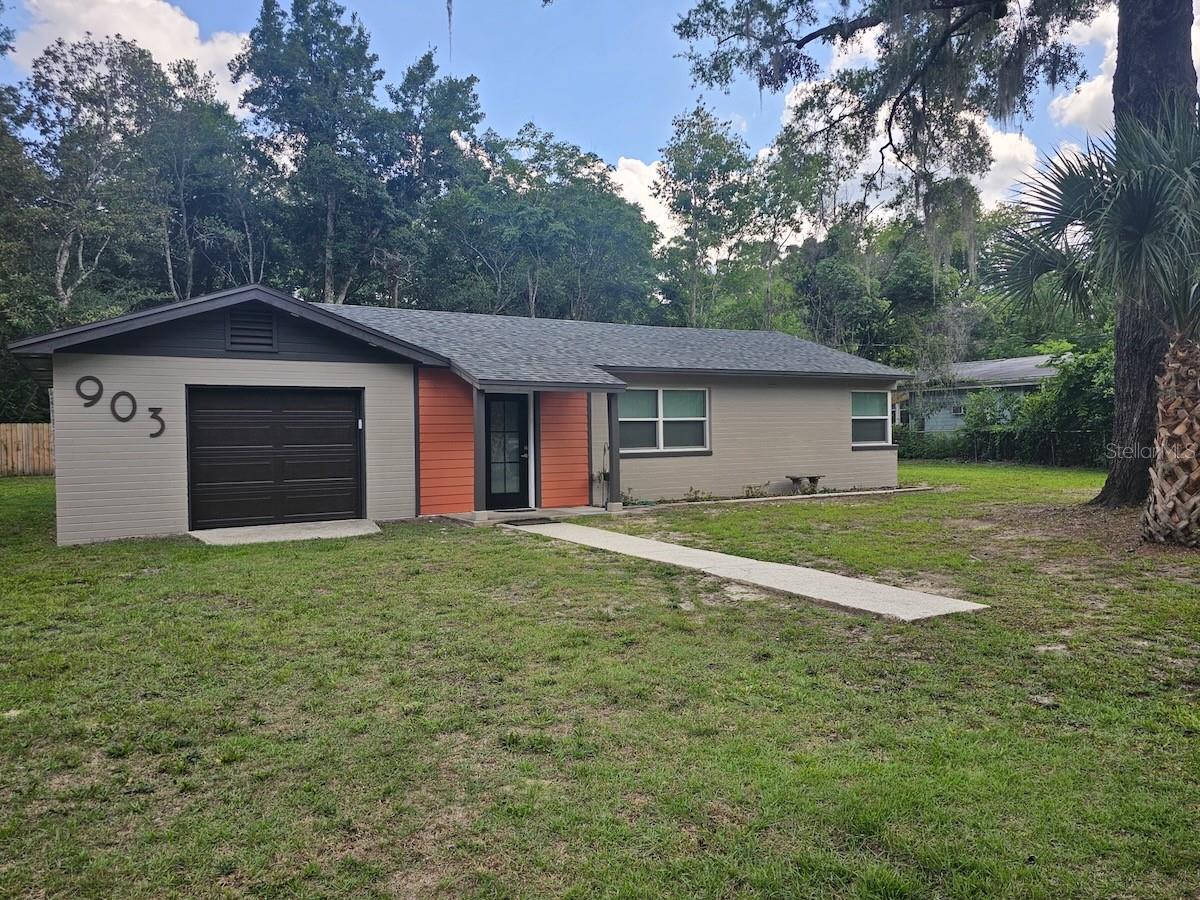 903 NW 33RD AVE