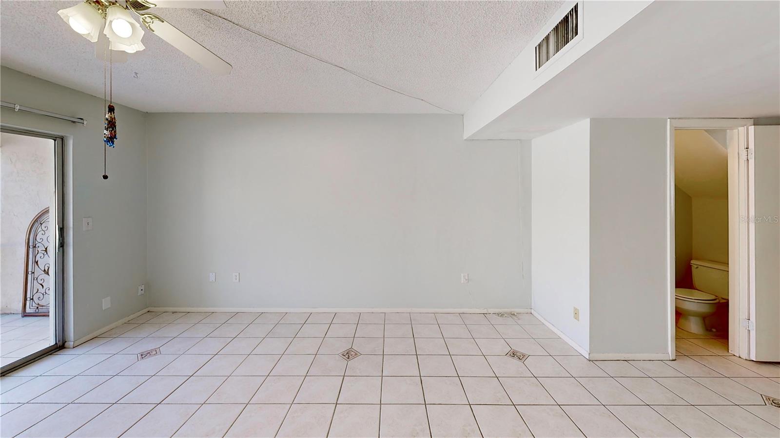 404 E Orlando Ave #8b Property Photo 12