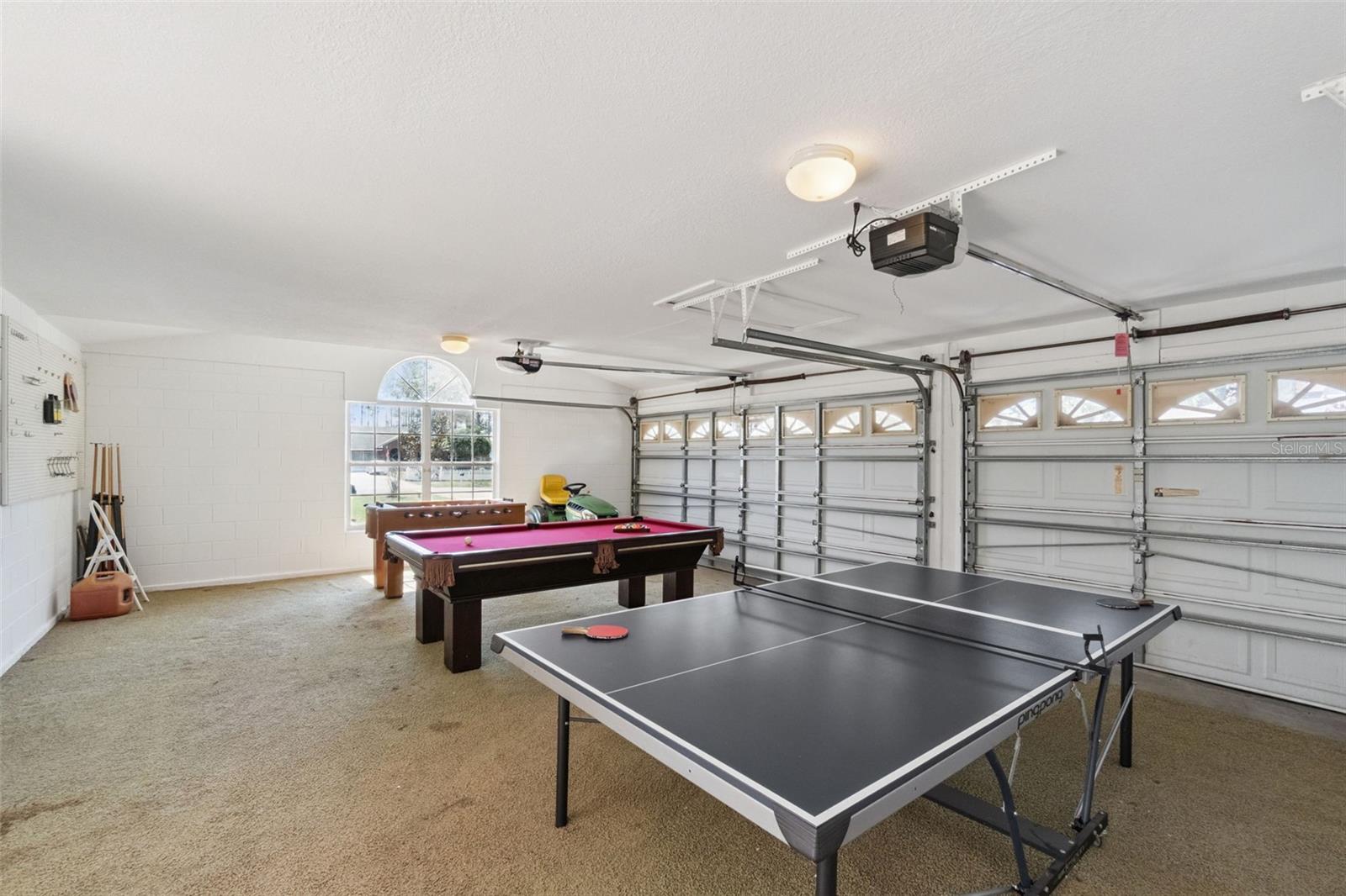 7045 Branch Ct Property Photo 11