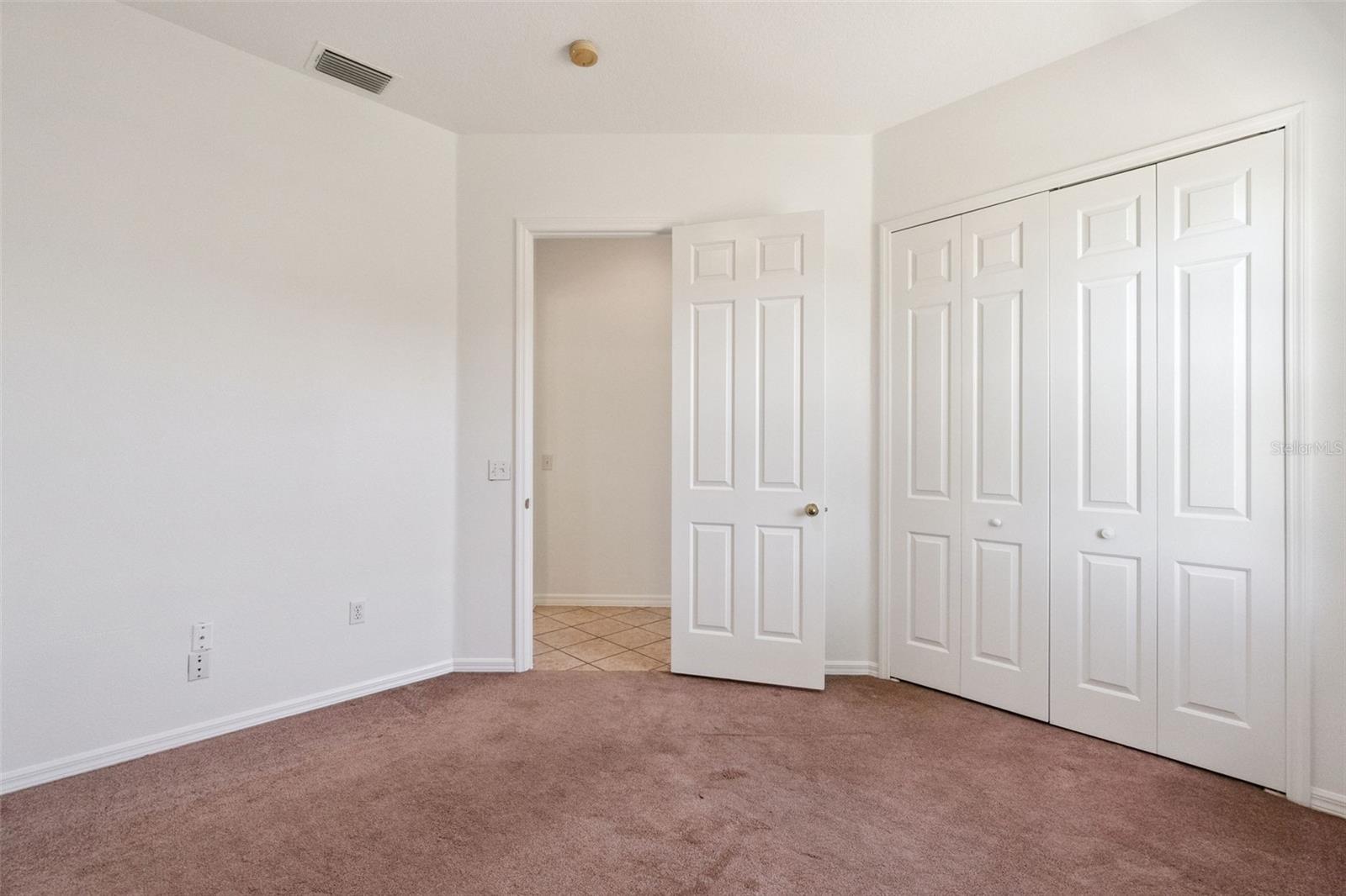 7045 Branch Ct Property Photo 14
