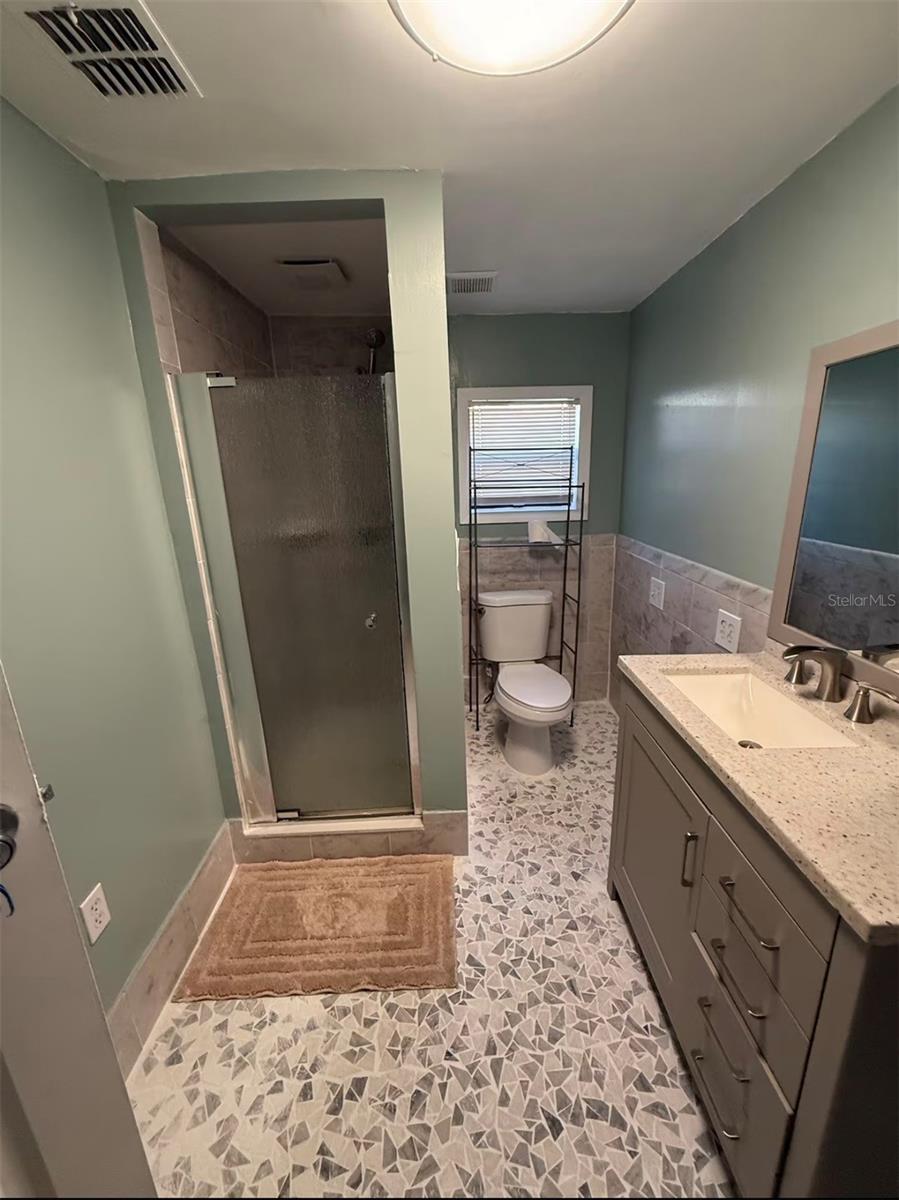 5003 Adanson St Property Photo 10