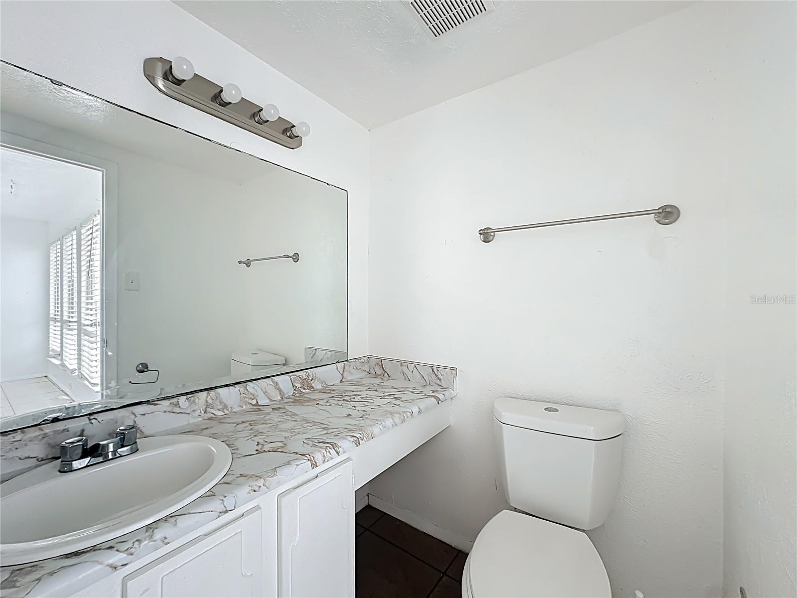 3968 Crayrich Cir #c3 Property Photo 19