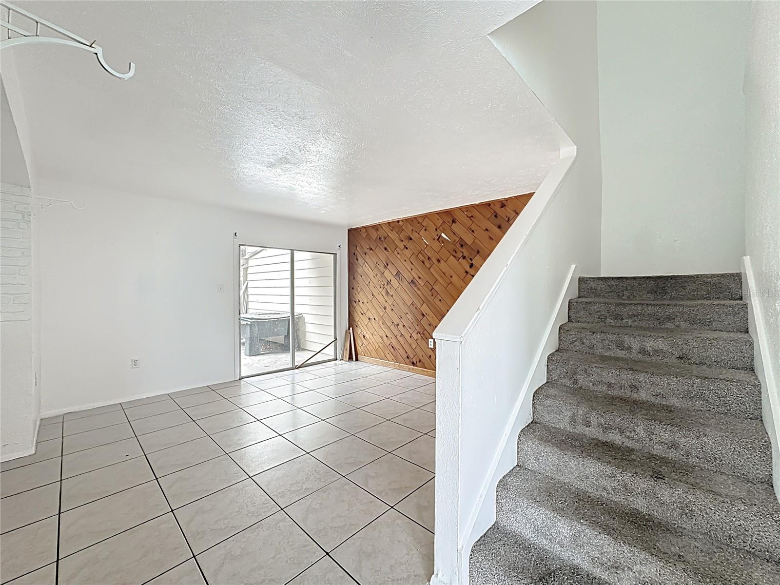 3968 Crayrich Cir #c3 Property Photo 21