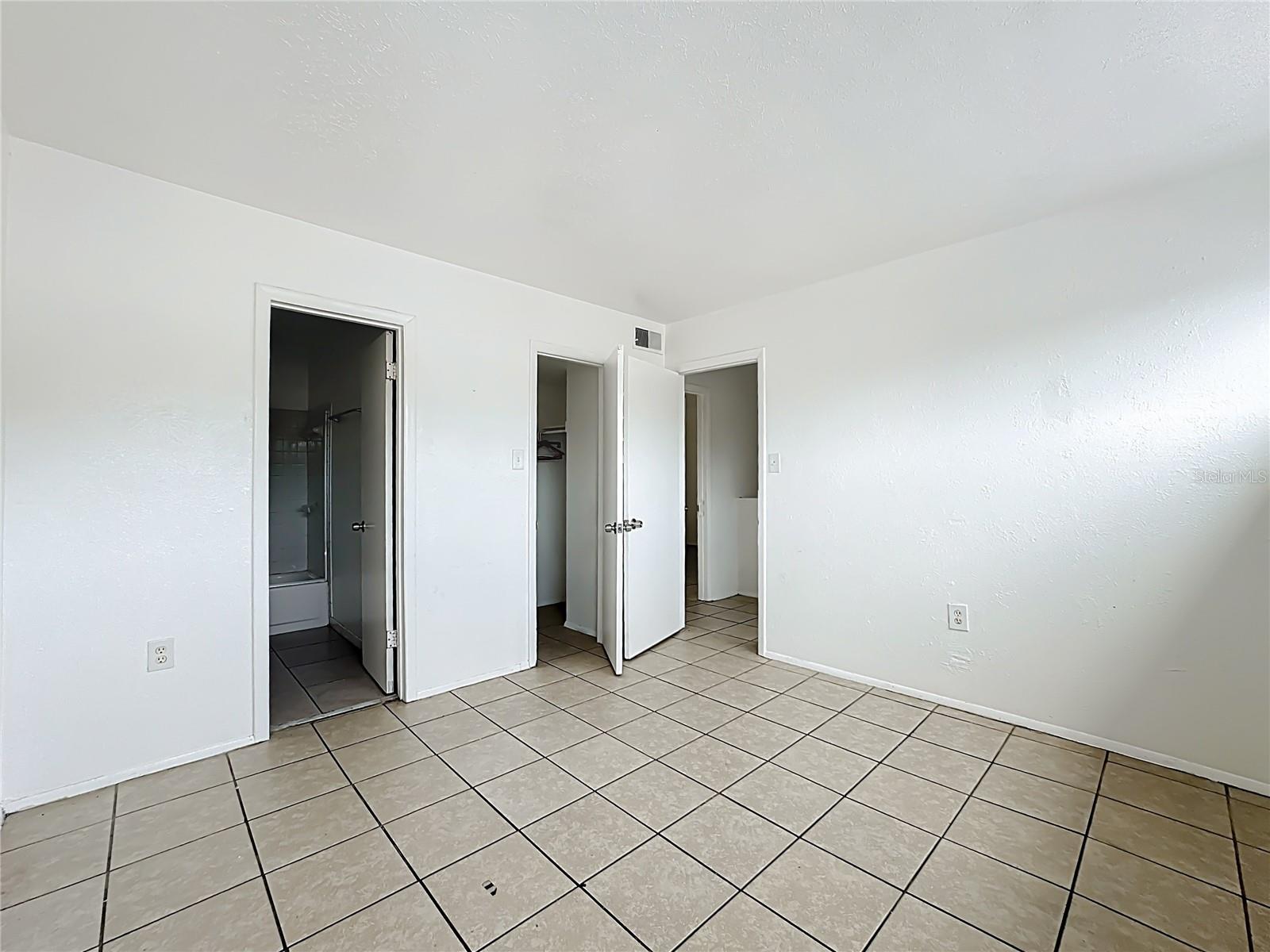 3968 Crayrich Cir #c3 Property Photo 30