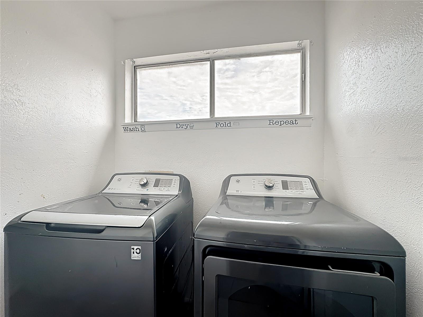 3968 Crayrich Cir #c3 Property Photo 34