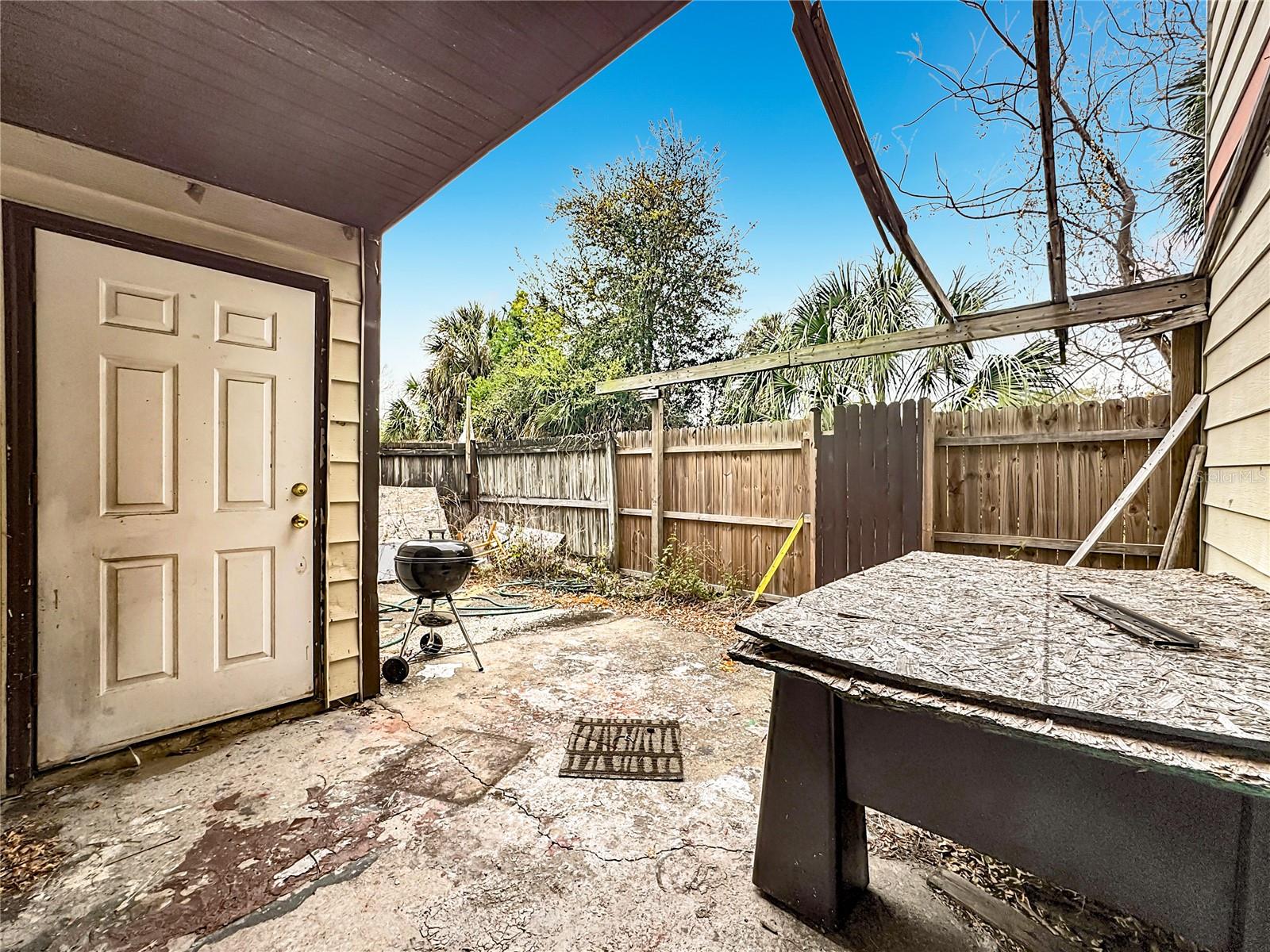 3968 Crayrich Cir #c3 Property Photo 35
