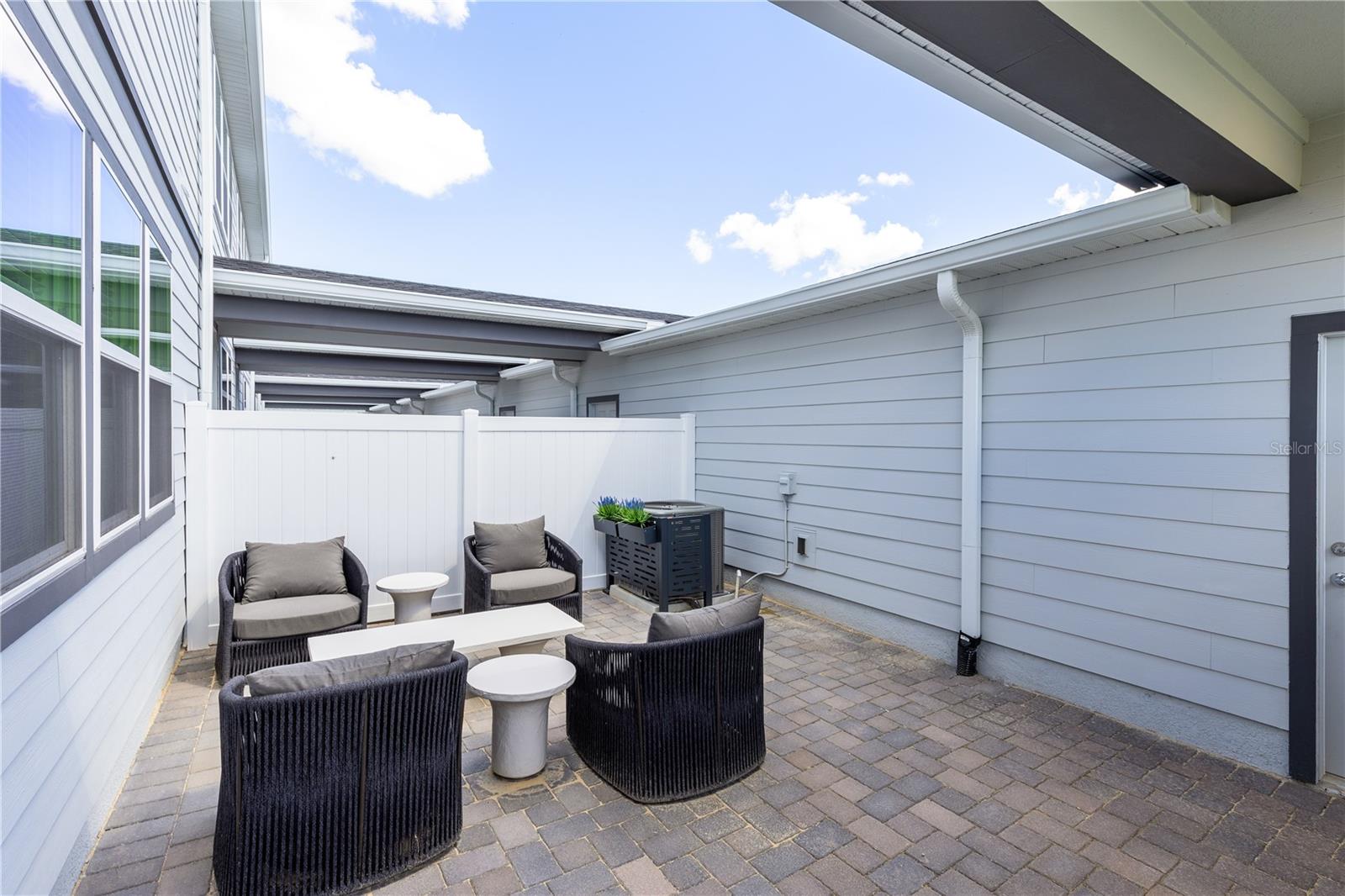10106 Hadley St Property Photo 32