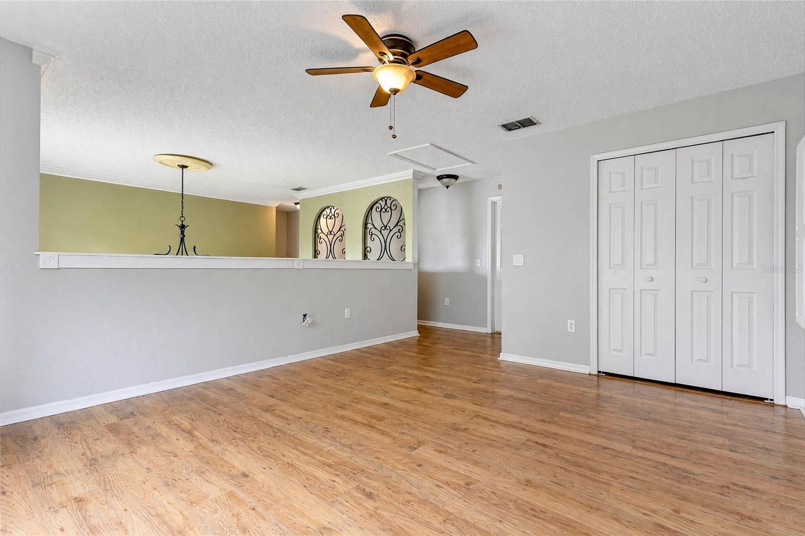 2708 Orpha Ln Property Photo 15