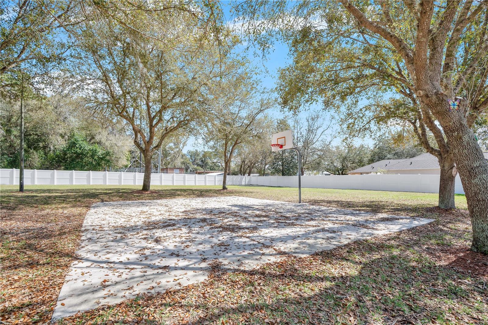 2708 Orpha Ln Property Photo 45