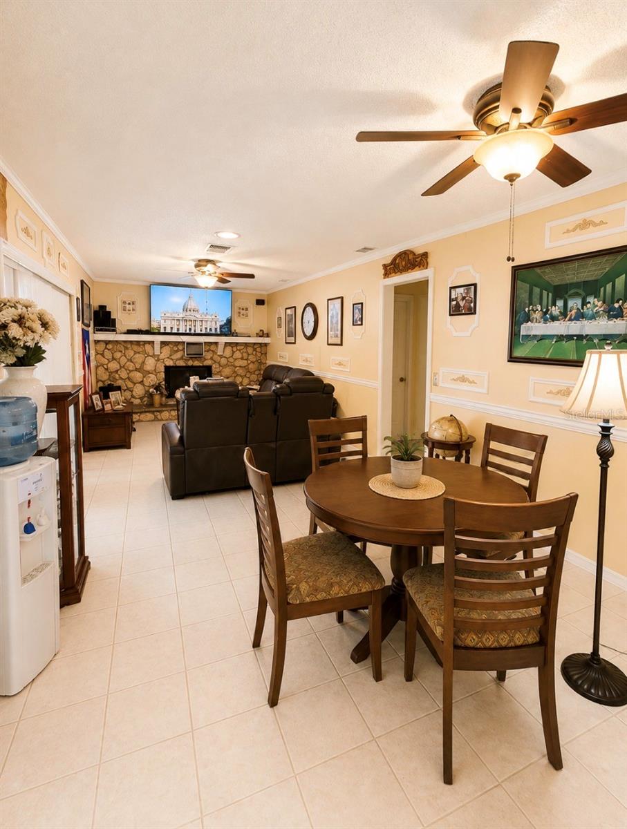 1012 Forest Cir Property Photo 10