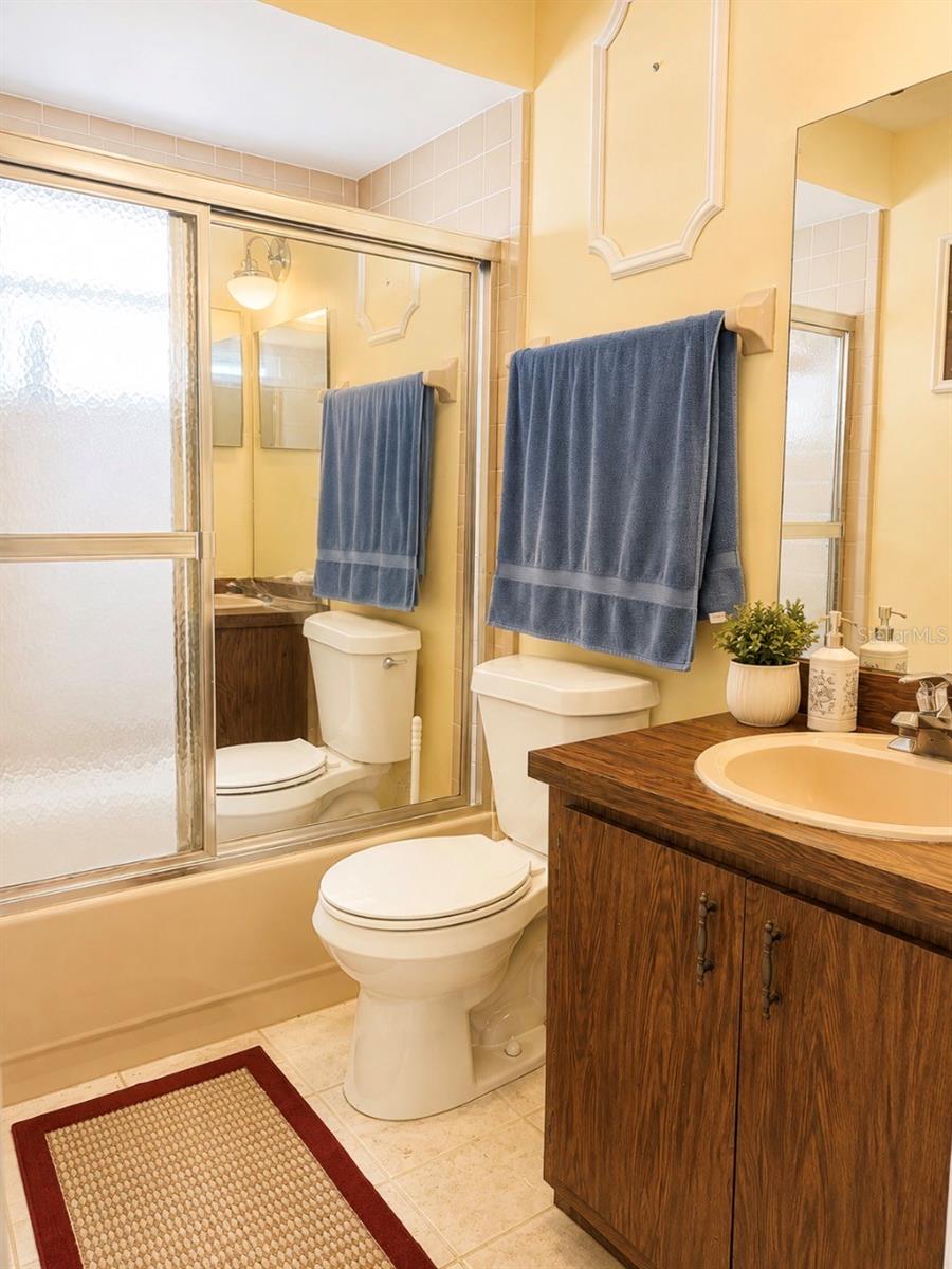 1012 Forest Cir Property Photo 16