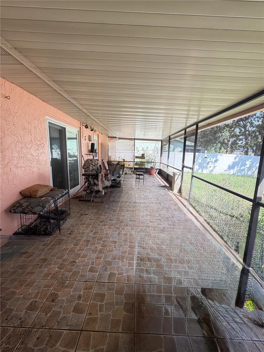 1012 Forest Cir Property Photo 18
