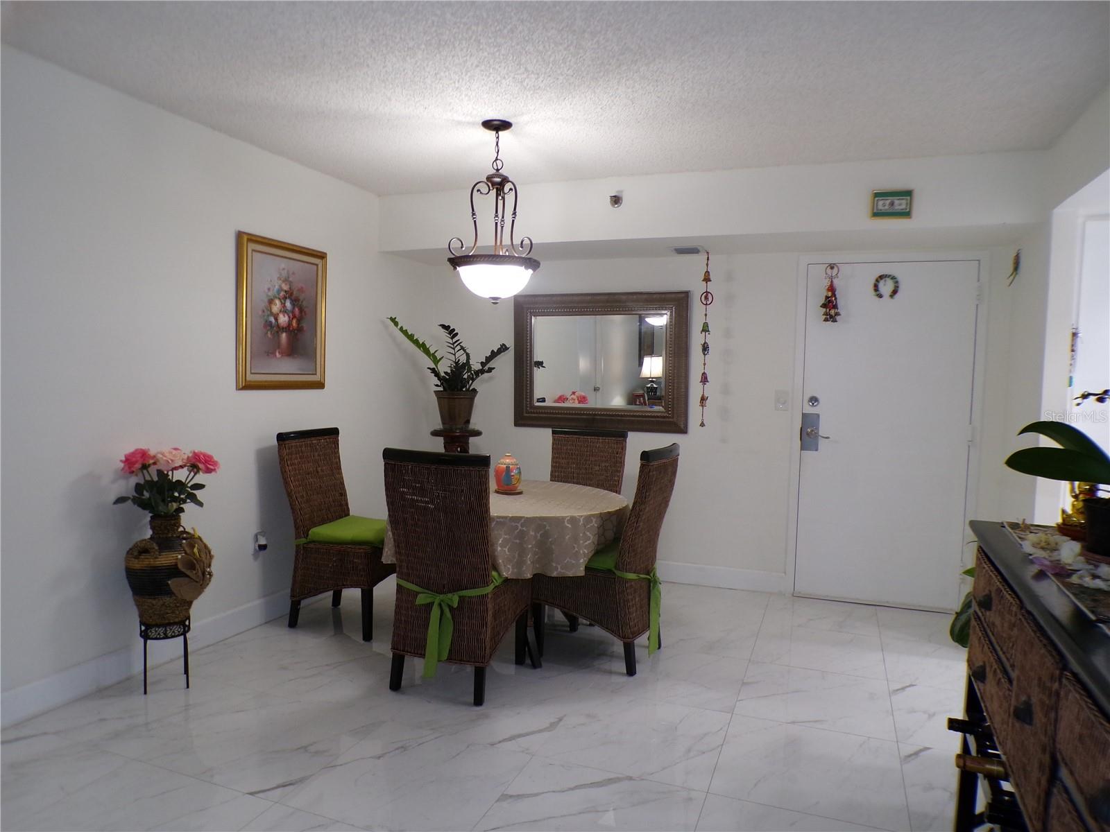 1000 Saint Charles Pl #209 Property Photo 13