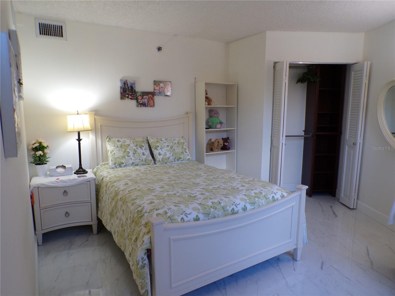 1000 Saint Charles Pl #209 Property Photo 27